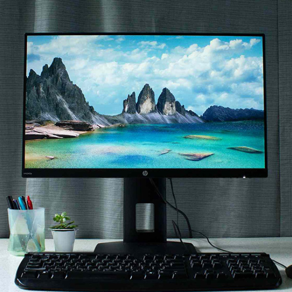 HP VH240a Monitors